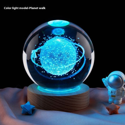 Petite lampe de nuit boule de cristal